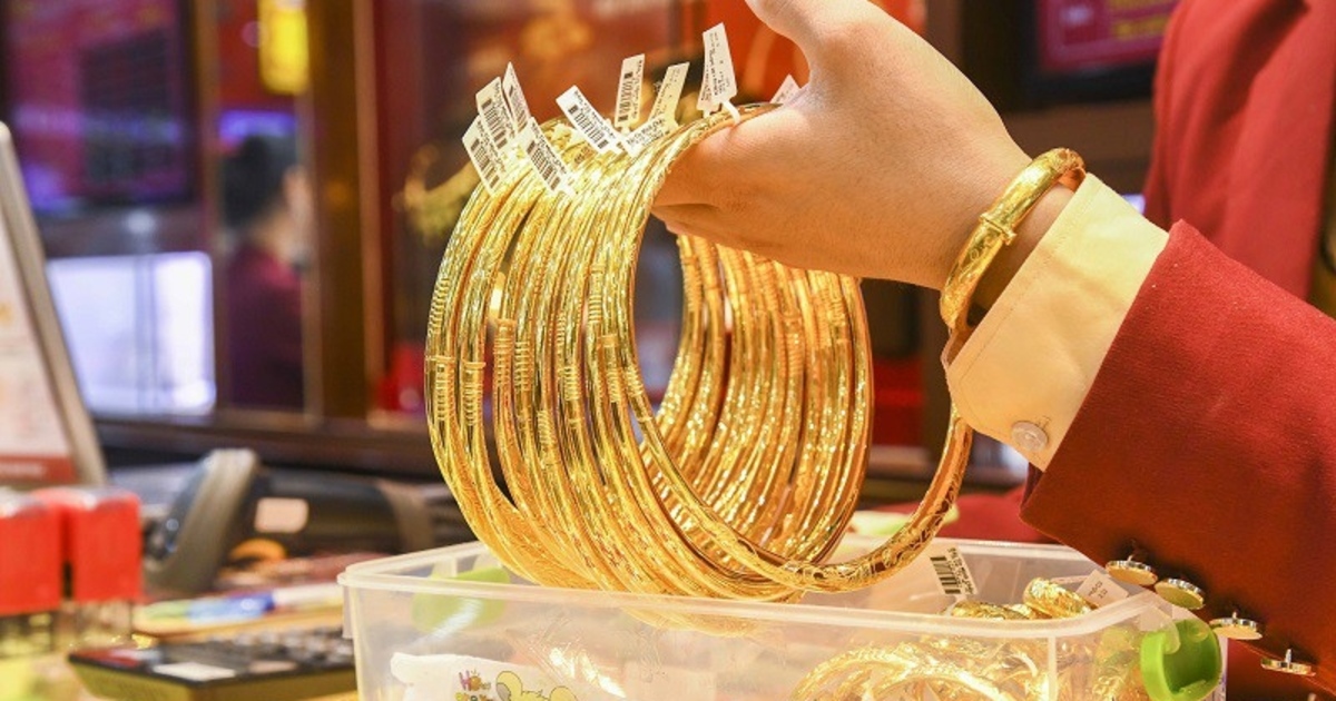 Giá mua, bán vàng miếng giảm 3,4 triệu đồng/lượng trong ngày đầu tuần