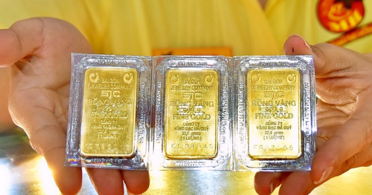 Sát Tết Bính Ngọ, giá bán vàng miếng SJC tái lập mốc đỉnh hai tuần