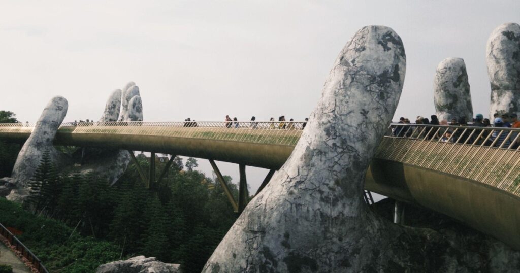 Crystal Bay Airlines: Đổi mới du lịch Phú Quốc, Nha Trang, Đà Nẵng?