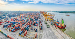 Hải quan ưu tiên thông quan thực phẩm "mắc cạn" ở cửa khẩu