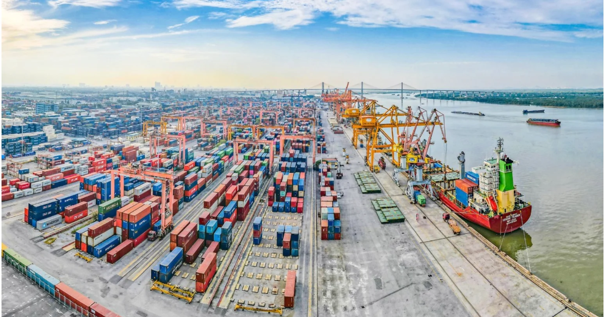 Hải quan ưu tiên thông quan thực phẩm "mắc cạn" ở cửa khẩu