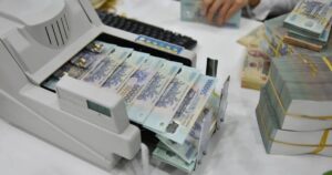 Lãi suất liên ngân hàng tăng liên tiếp 3 tuần