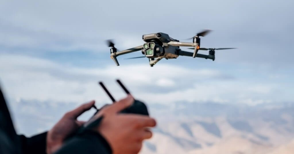 Bộ Xây dựng đề nghị tăng cường quản lý, kiểm tra, giám sát hoạt động của UAV