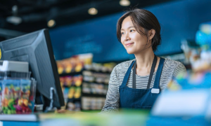 ACB giảm 2% lãi vay một năm cho hộ kinh doanh