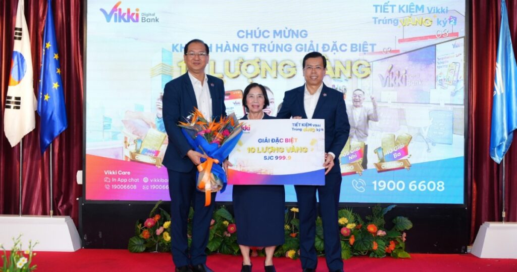 Vikki Bank trao giải 1 ký vàng và 10 giải thưởng giá trị, đồng thời khởi động mùa mới