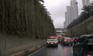 Chuyển làn gây va chạm - xe nào sai?