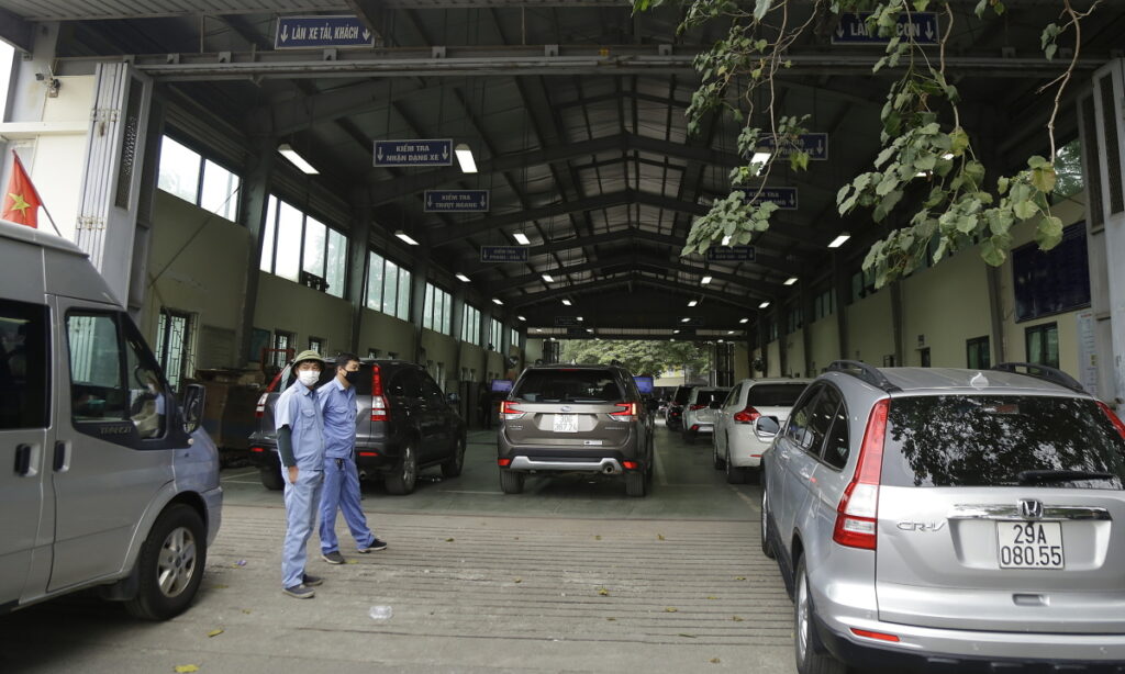 Cấp giấy chứng nhận kiểm định điện tử cho ôtô từ 1/3