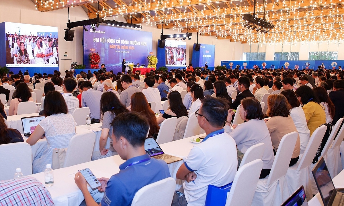 Sacombank lần đầu họp cổ đông ở Phú Thọ