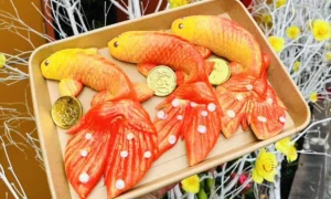 Bánh cá chép cúng ông Công ông Táo hết 'sốt'