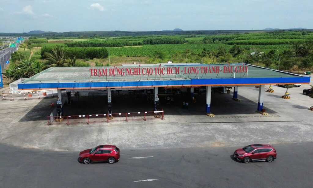11 điểm đổ xăng thay thế các trạm đóng cửa trên cao tốc Long Thành - Dầu Giây