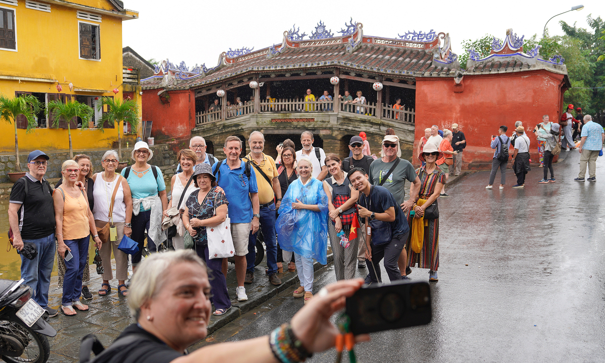 Du lịch - 'chú ngựa ô' của tăng trưởng kinh tế 2026