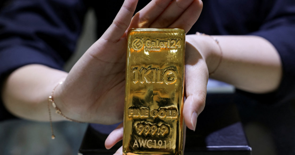 Chiến tranh có thể khiến các ngân hàng trung ương bán vàng?