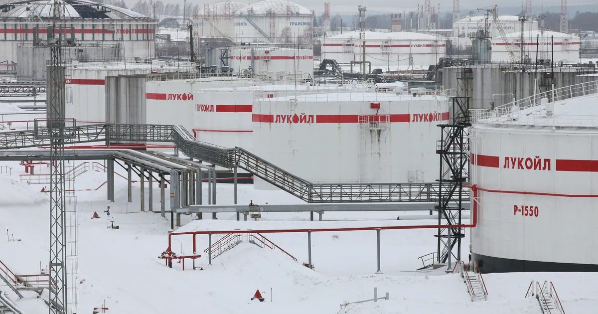 Nga cấm xuất khẩu xăng từ 1/4 để ổn định thị trường nội địa