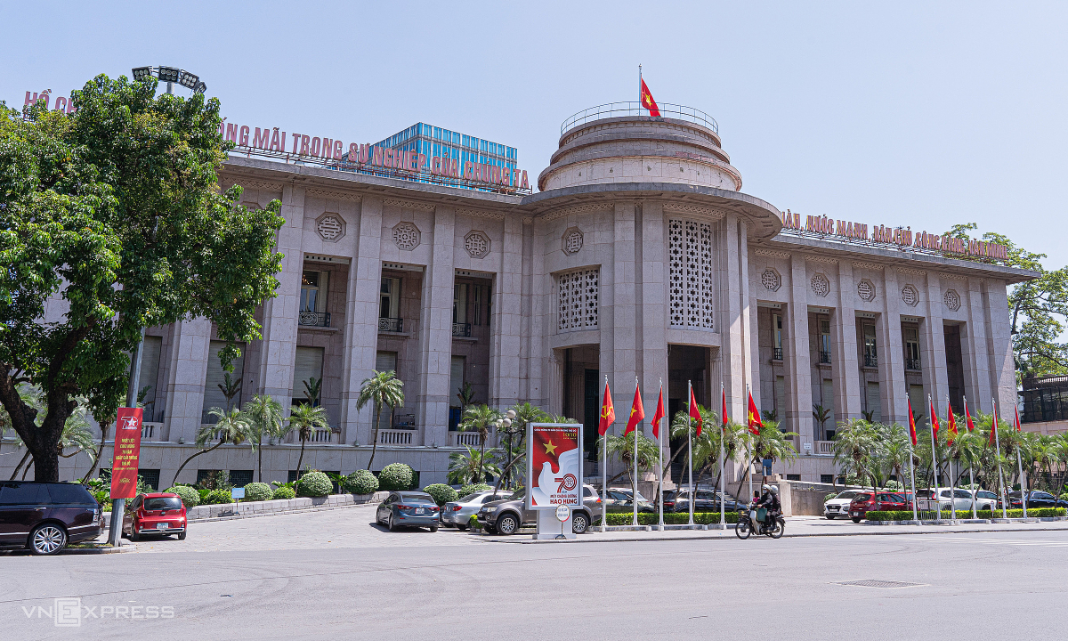 Ngân hàng Nhà nước yêu cầu ổn định lãi suất tiền gửi