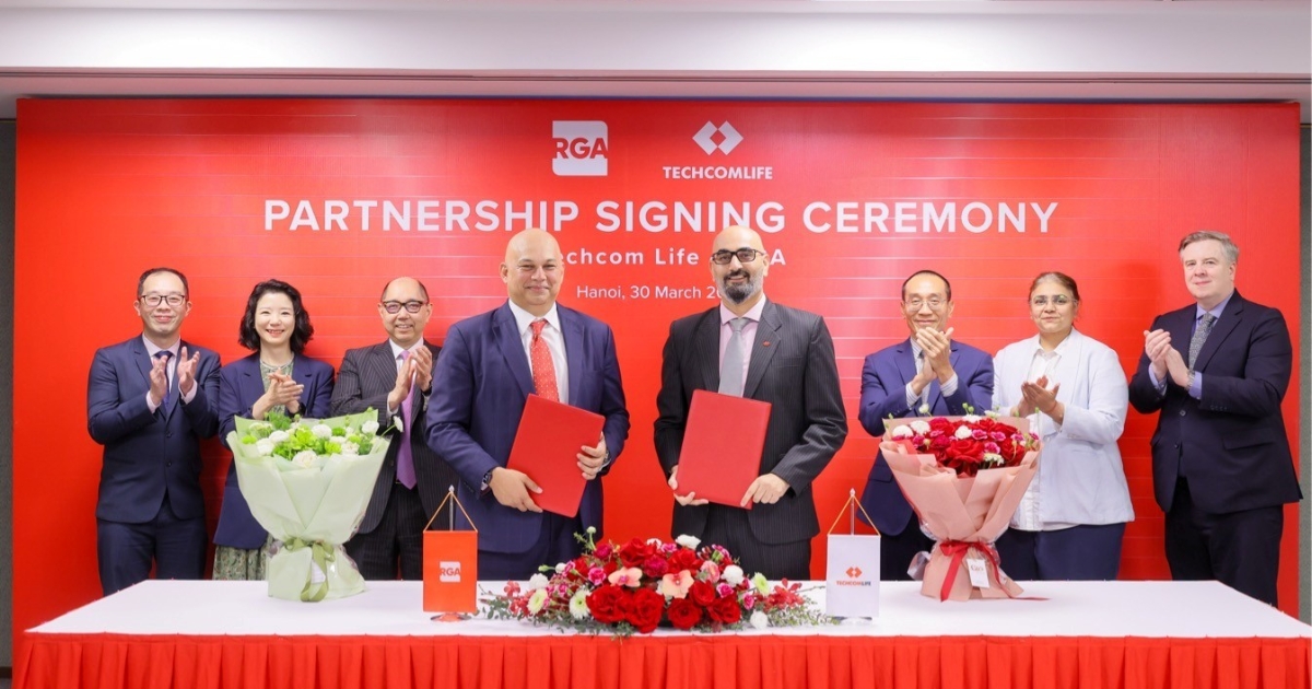 Techcom Life hợp tác với Reinsurance Group of America, tăng tốc xây dựng nền tảng bảo hiểm chuẩn quốc tế