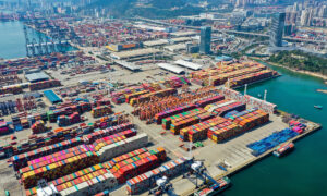 Lý do Trung Quốc hạ mục tiêu tăng trưởng