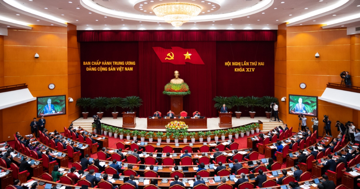 Thông cáo báo chí ngày làm việc thứ nhất Hội nghị Trung ương 2 khoá XIV