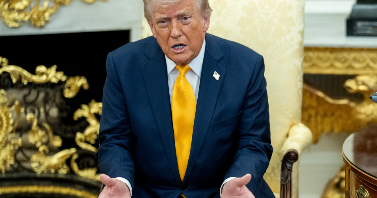 Tổng thống Trump tuyên bố hoãn tấn công hạ tầng năng lượng Iran, giá dầu quay đầu giảm mạnh