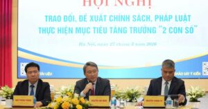 Xây dựng hệ thống pháp luật, tạo nền tảng cho mục tiêu tăng trưởng “hai con số”