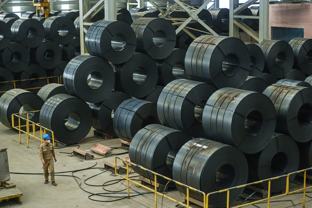 Con trai tỷ phú Trần Đình Long muốn mua 50 triệu cổ phiếu HPG