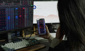 Cổ phiếu Đức Giang mất 25% từ khi lãnh đạo bị bắt