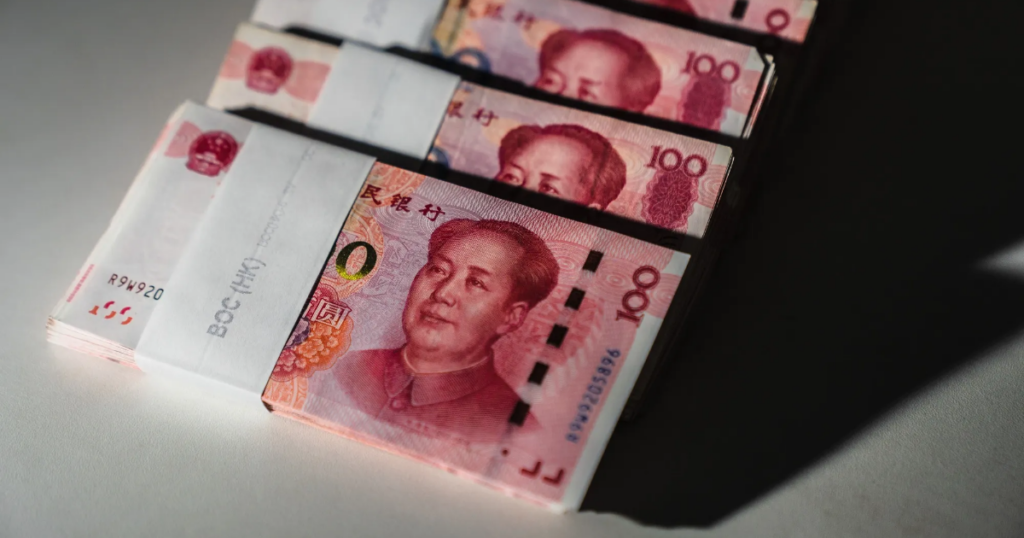 Trung Quốc nới hạn ngạch đầu tư ra nước ngoài