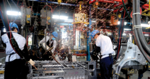 Bài 1: Từ tăng trưởng theo quán tính đến tăng trưởng theo kiến trúc