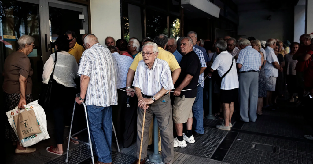 So sánh mức độ đủ sống nhờ lương hưu ở các nước châu Âu