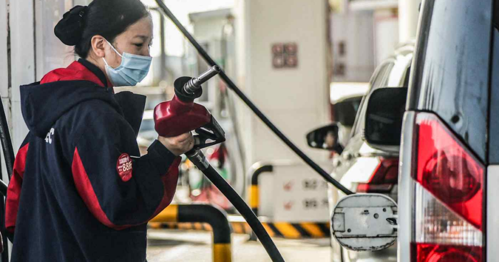 Nhu cầu dầu của Trung Quốc có thể đạt đỉnh ngay trong năm nay