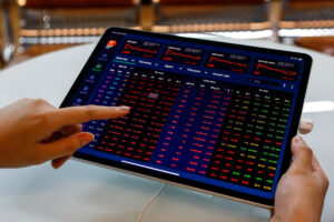 VN-Index giảm mạnh nhất từ đầu năm