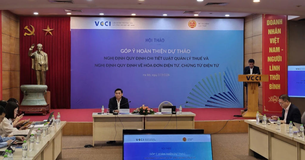 Tận dụng dữ liệu giao dịch chuyển khoản làm căn cứ lập hóa đơn tổng cuối ngày