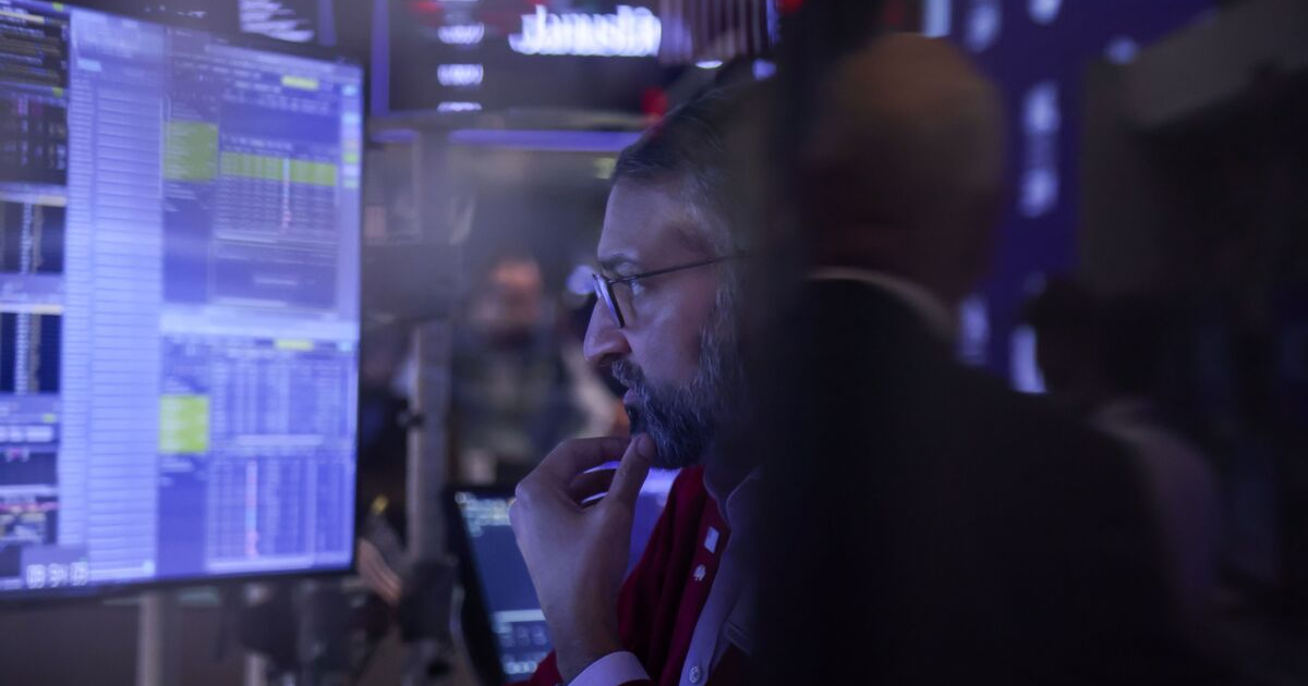 Thị trường trái phiếu toàn cầu mất 2,5 nghìn tỷ USD trong hơn 3 tuần vì chiến sự Iran