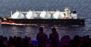 Thế giới bên “bờ vực” gián đoạn nguồn cung LNG