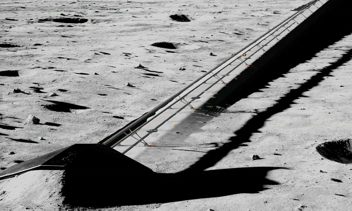 Elon Musk muốn xây đường ray phóng vệ tinh trên Mặt Trăng