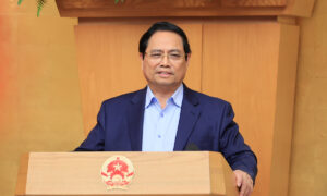 Thủ tướng: Kiên định mục tiêu tăng trưởng kinh tế trên 10%