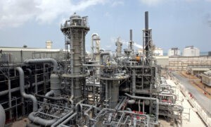 Qatar có thể hụt thu đến 100 tỷ USD từ xuất khẩu LNG