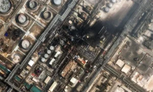 CEO Saudi Aramco cảnh báo 'hậu quả thảm khốc' khi eo biển Hormuz tê liệt