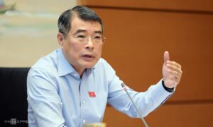 Thủ tướng: Không chấp nhận tăng trưởng nóng, đánh đổi bất ổn vĩ mô