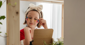 Khách hàng trẻ em đang bị marketing mỹ phẩm quá đà