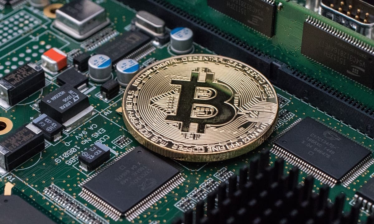 Có nên lưu trữ Bitcoin trong ví lạnh?