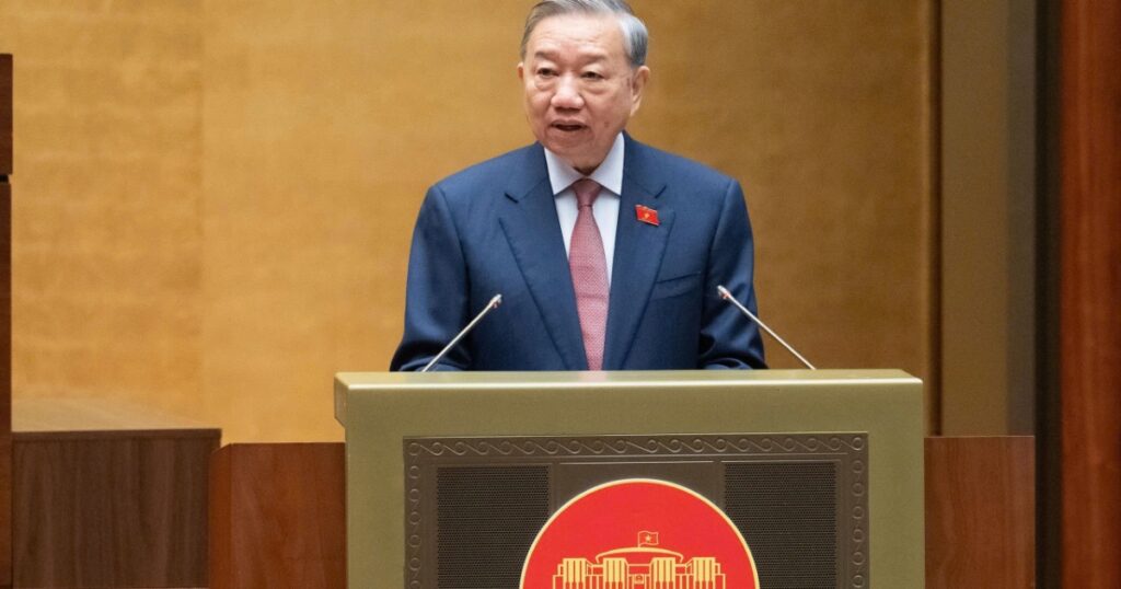 Tổng Bí thư Tô Lâm: Khắc phục “luật bó”, nâng cao tính khả thi của hệ thống pháp luật