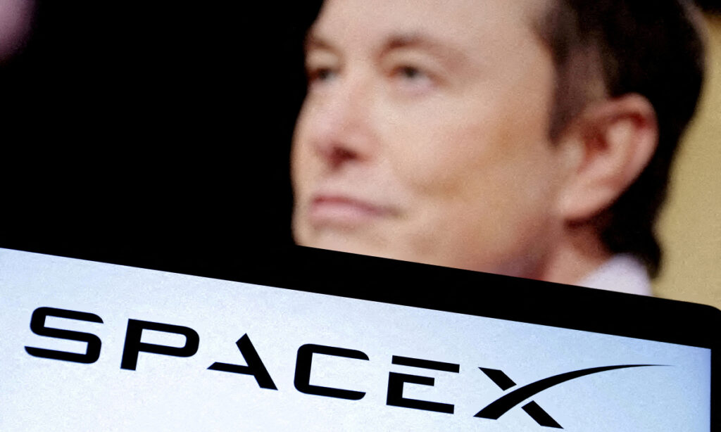SpaceX nộp đơn IPO