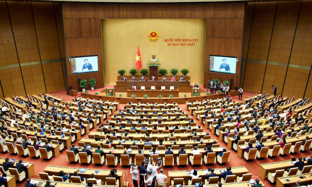 Quốc hội giao mục tiêu GDP tăng từ 10% mỗi năm đến 2030