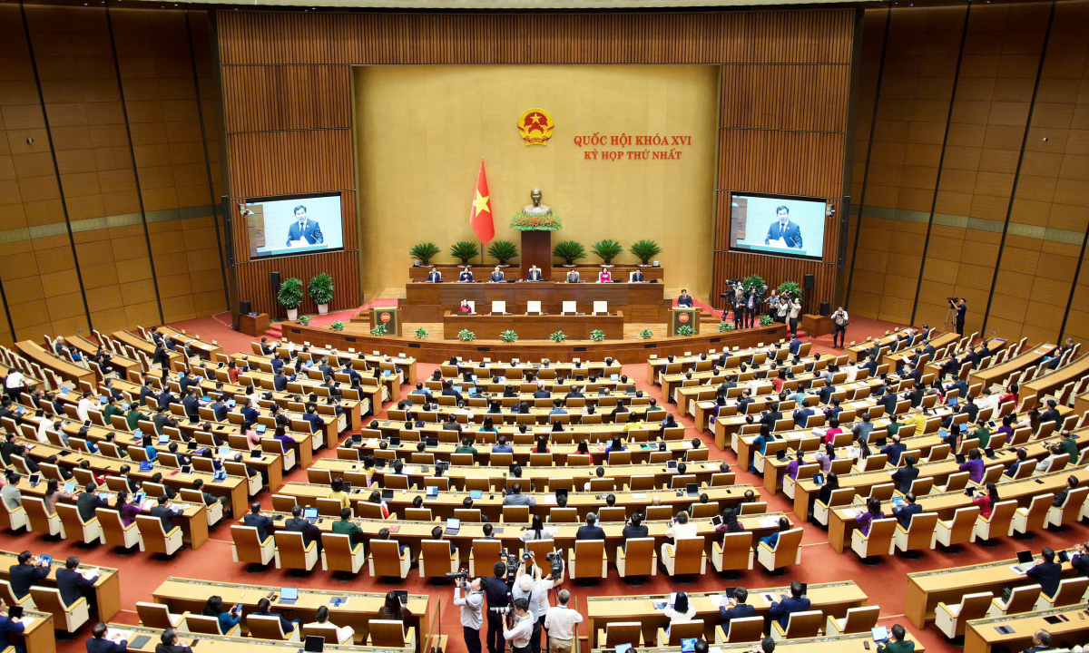 Quốc hội giao mục tiêu GDP tăng từ 10% mỗi năm đến 2030