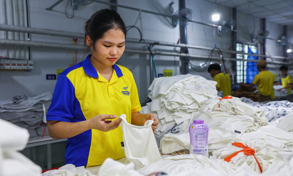 Đơn hàng dệt may nhỏ giọt