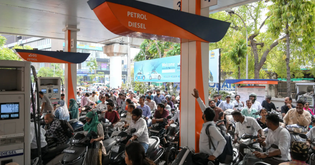 Xung đột và khủng hoảng nhiên liệu Trung Đông "đe dọa" ngành du lịch Đông Nam Á