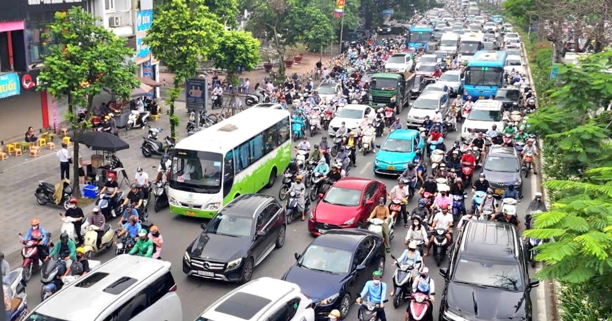 Chưa cấm ngay xe xăng tại Vành đai 1, Hà Nội chọn lộ trình thận trọng