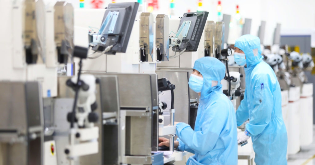 Đề xuất phạt hành chính tối đa 200 triệu trong lĩnh vực công nghiệp công nghệ số