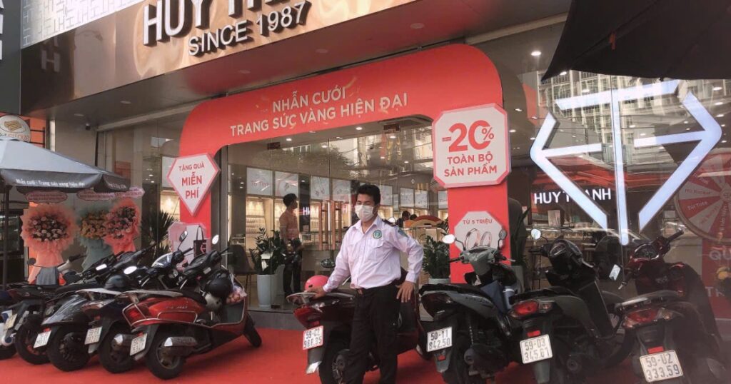 Hà Nội: Thanh tra NHNN phát hiện sai phạm kê khai thuế tại Công ty vàng Huy Thành