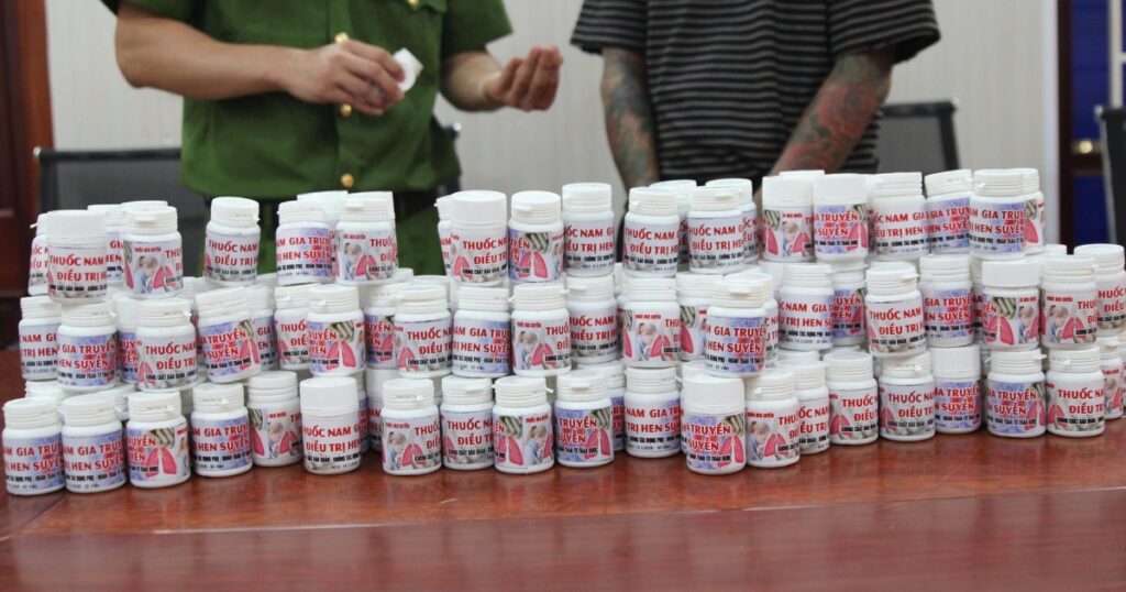 Liên tiếp triệt phá các đường dây sản xuất thuốc đông y giả